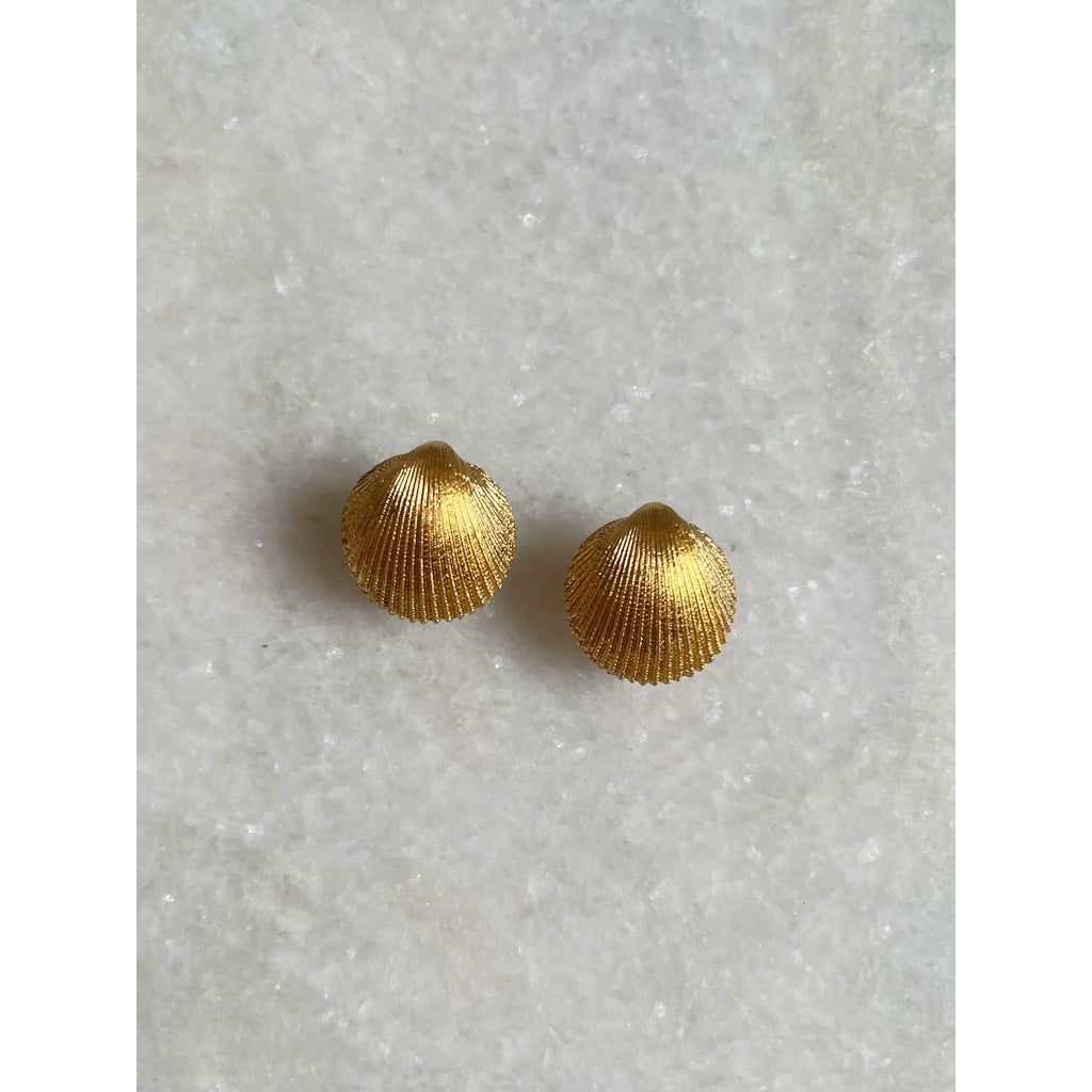 Trifari Gold Plated Shell Clip On Earrings