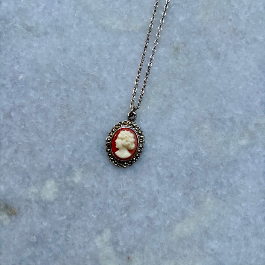 Silver Tone Small Cameo Pendant Necklace