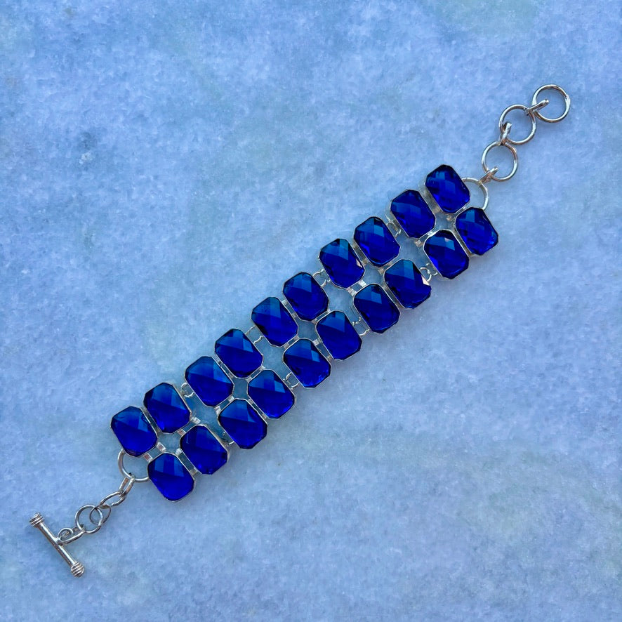 Modern Silver Plated 'Swiss Blue Topaz' Stone T-bar Bracelet