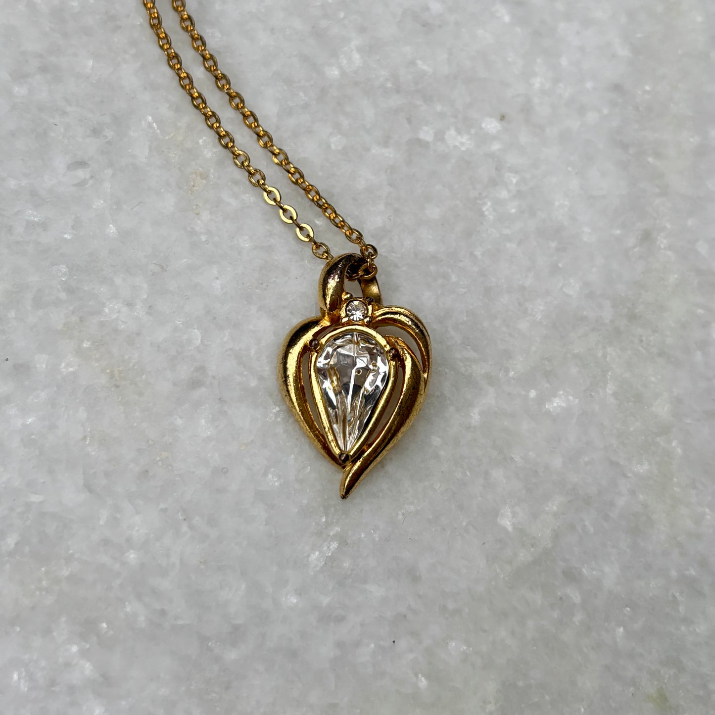 Contemporary Gold Tone Rhinestone Heart Necklace