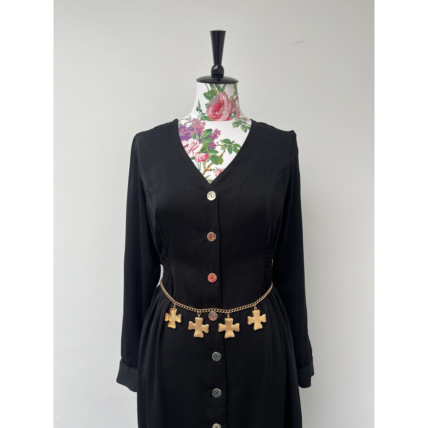 Kenneth Jay Lane Gold Plated Cross Charm Chain Belt
