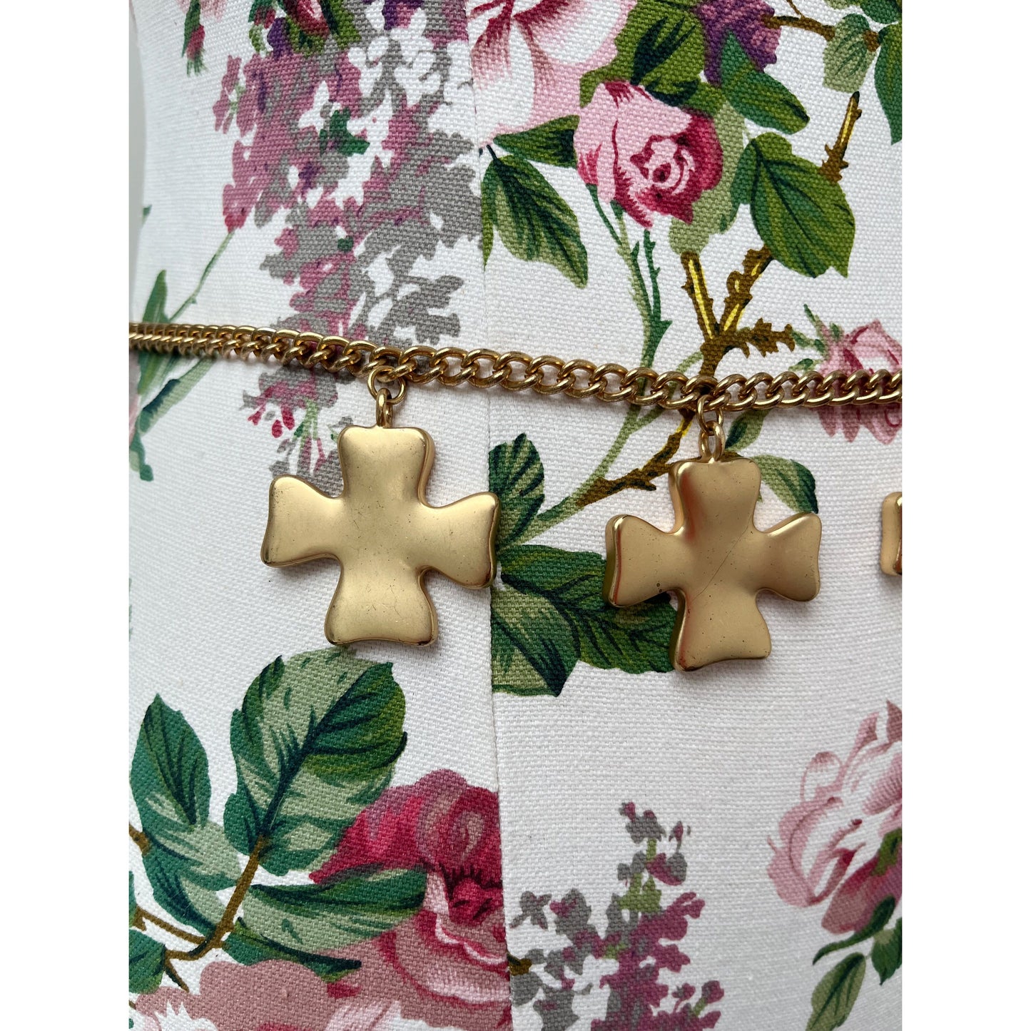 Kenneth Jay Lane Gold Plated Cross Charm Chain Belt