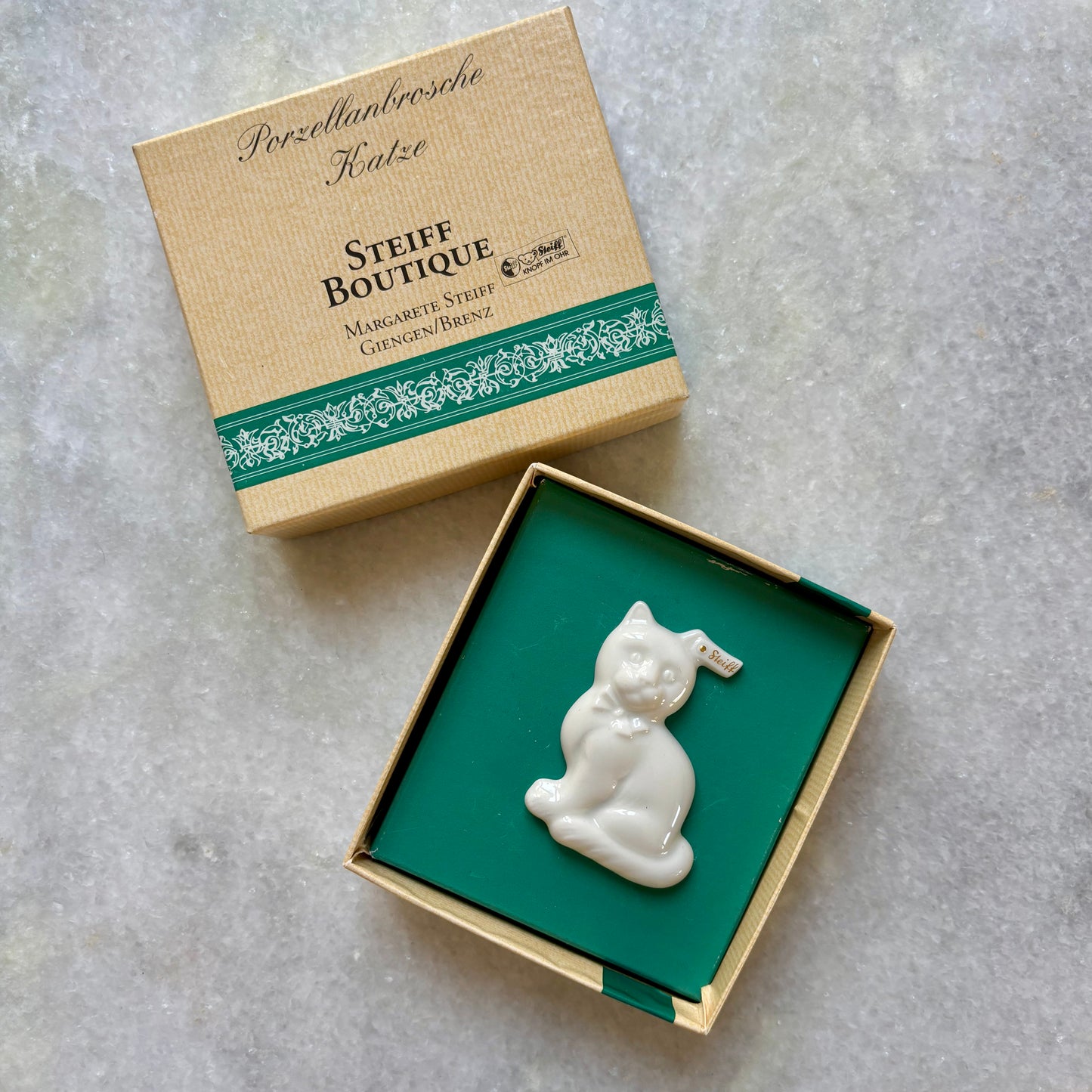 Rare Steiff Boutique China Cat Brooch in Giftbox Made in Germany
