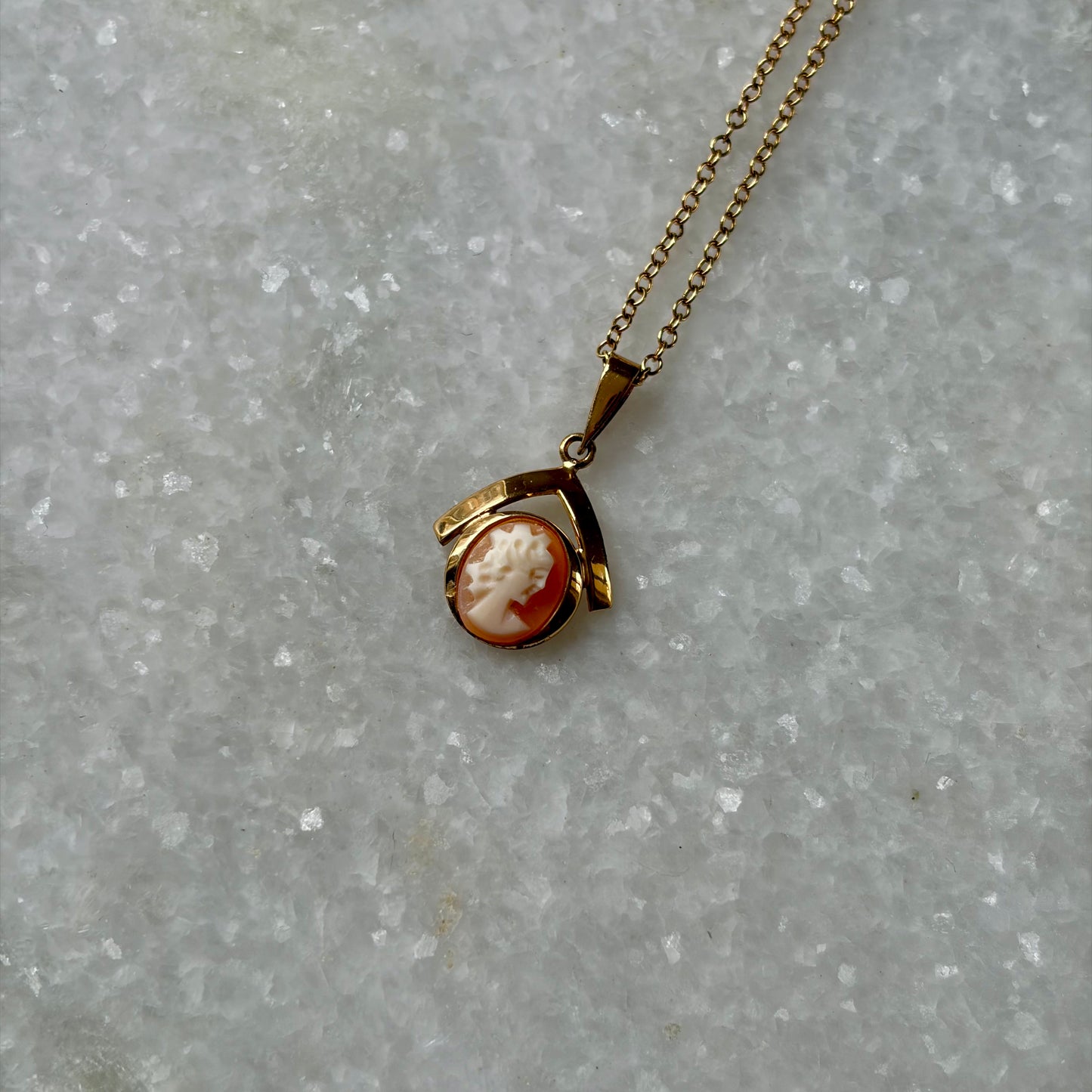 Rolled Gold Small Round Cameo Pendant Necklace