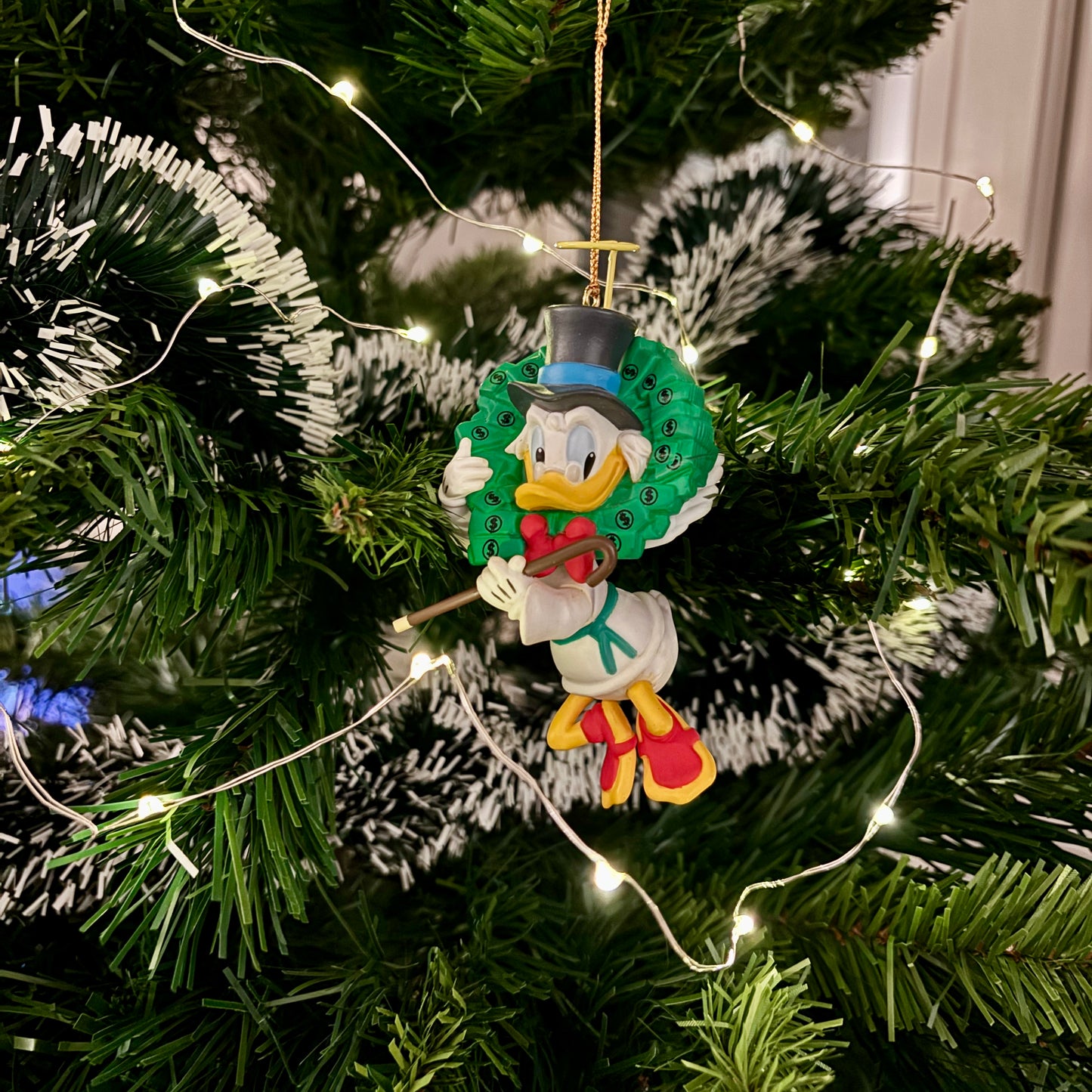 Scrooge McDuck with Money Wreath Angel Christmas Decoration