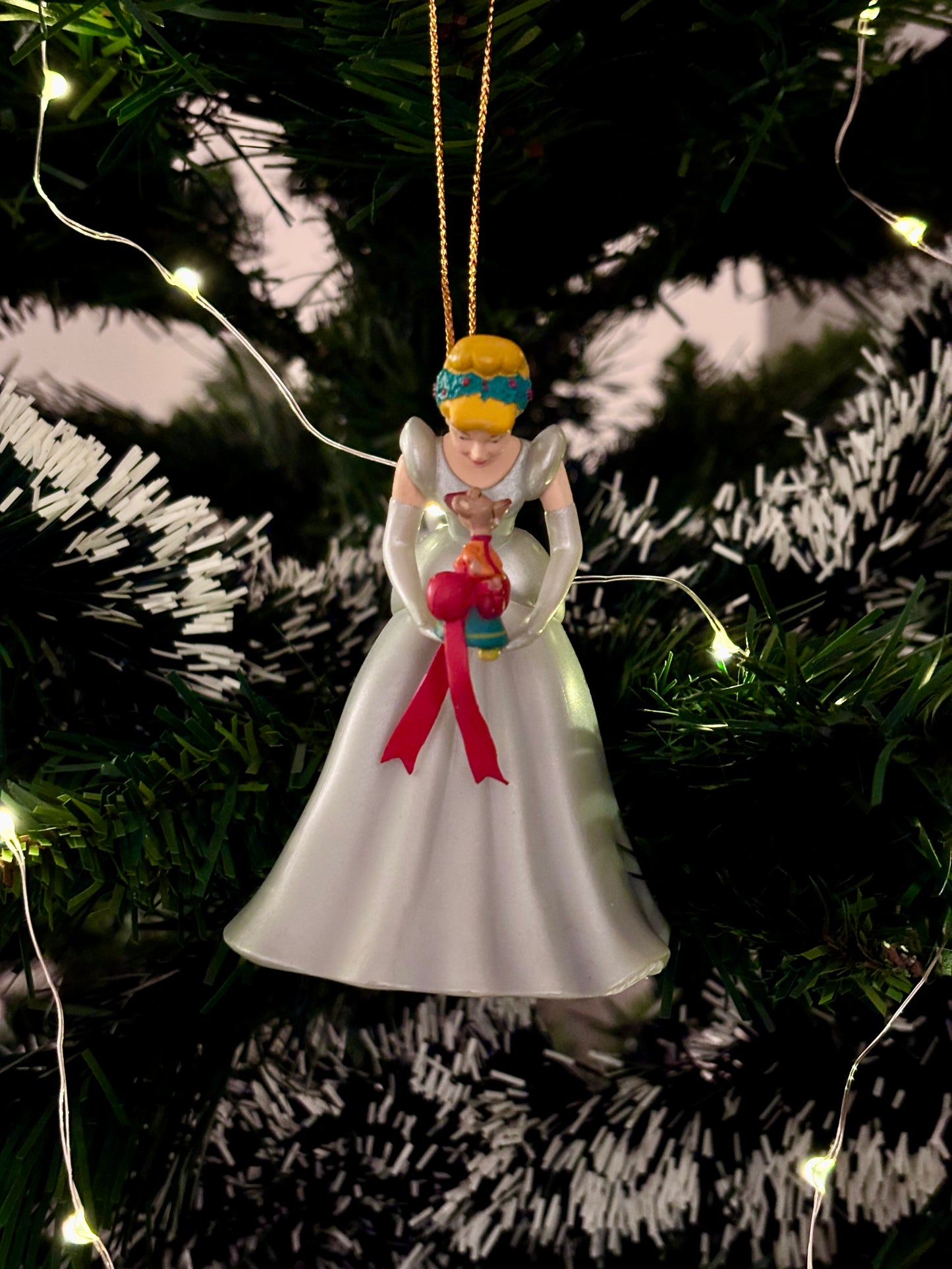 Cinderella with Jaq Jaq Christmas Decoration