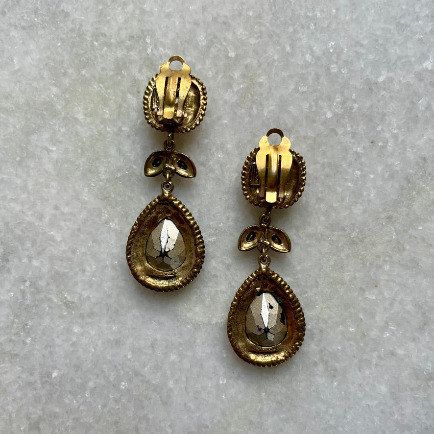 Poggi Paris Glass Rhinestone Tear Drop Clip On Earrings