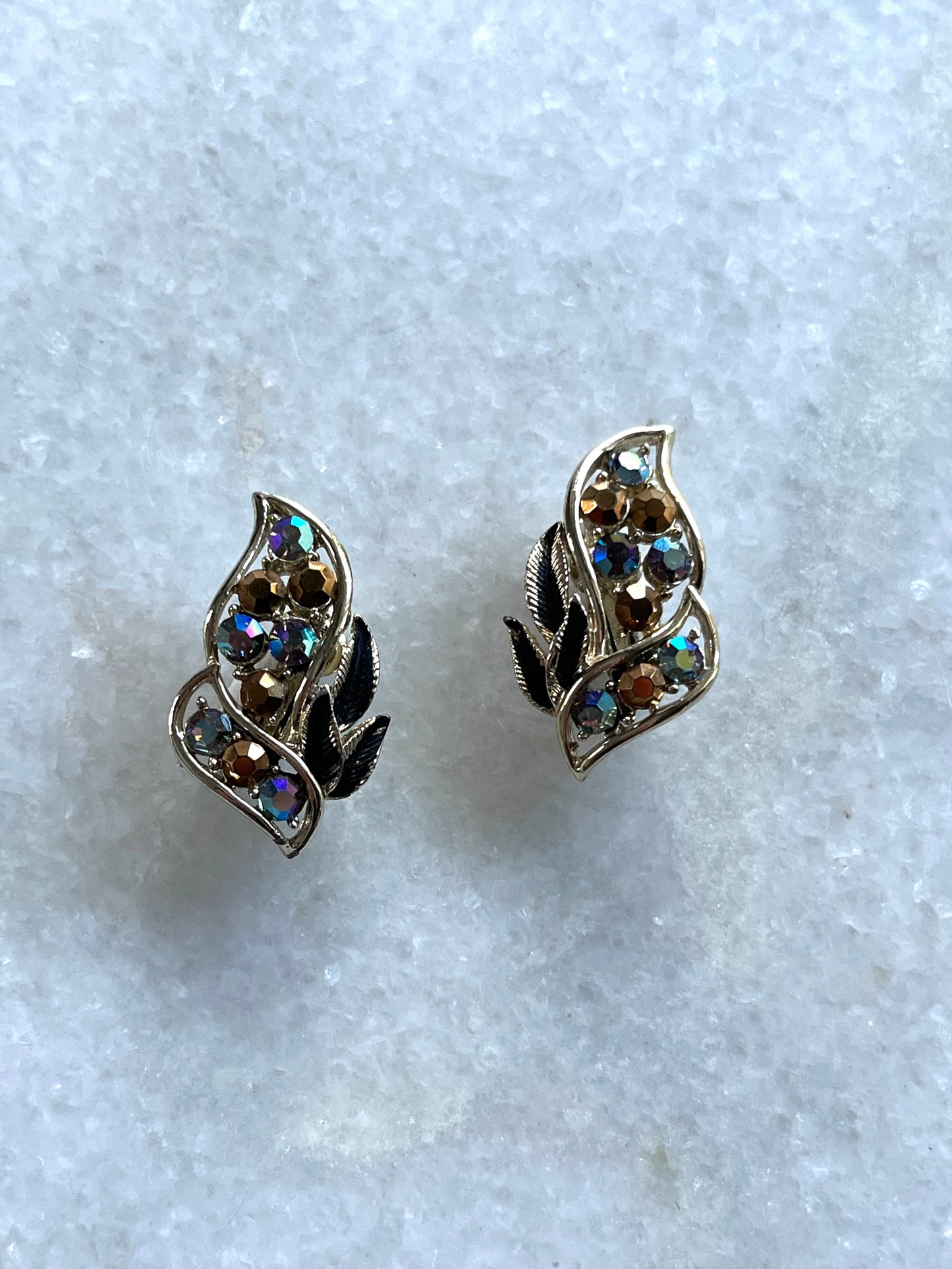 Vintage Jewelcraft Rhinestone Leaf Clip On Earrings