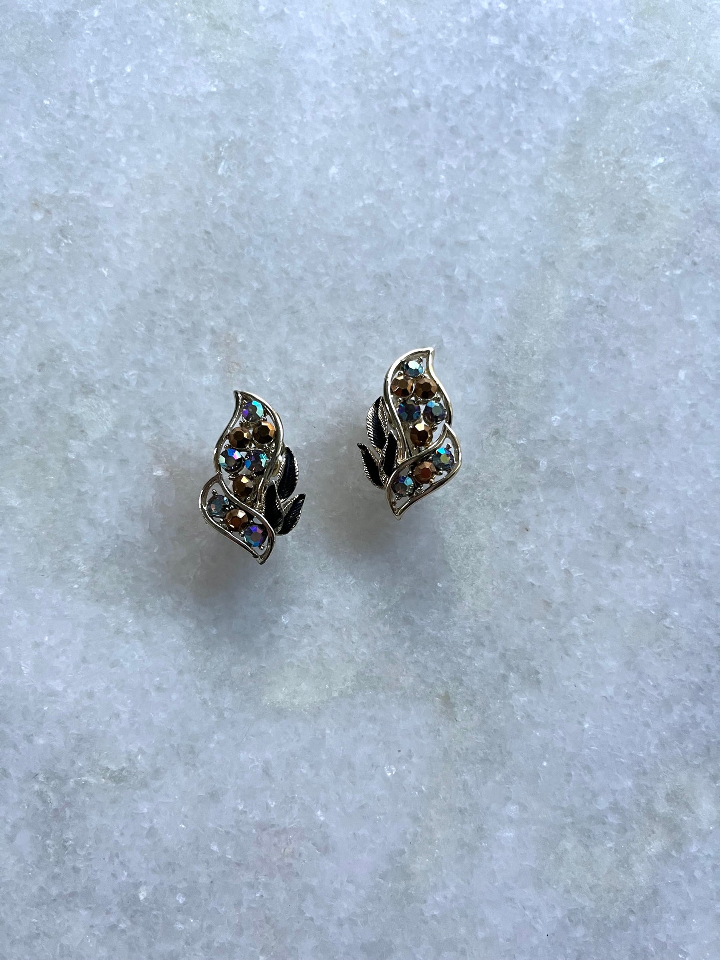 Vintage Jewelcraft Rhinestone Leaf Clip On Earrings