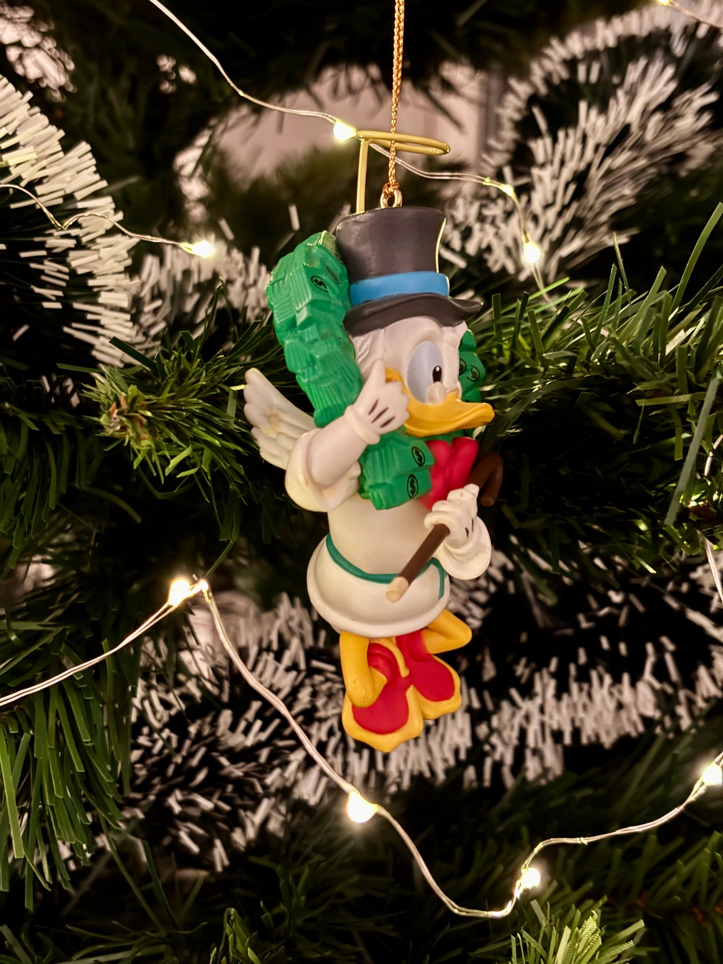 Scrooge McDuck with Money Wreath Angel Christmas Decoration