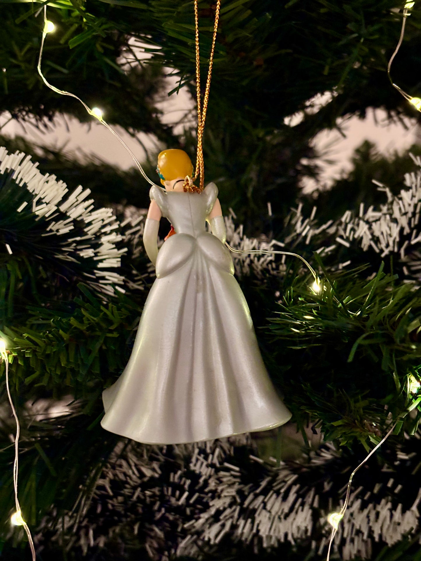 Cinderella with Jaq Jaq Christmas Decoration